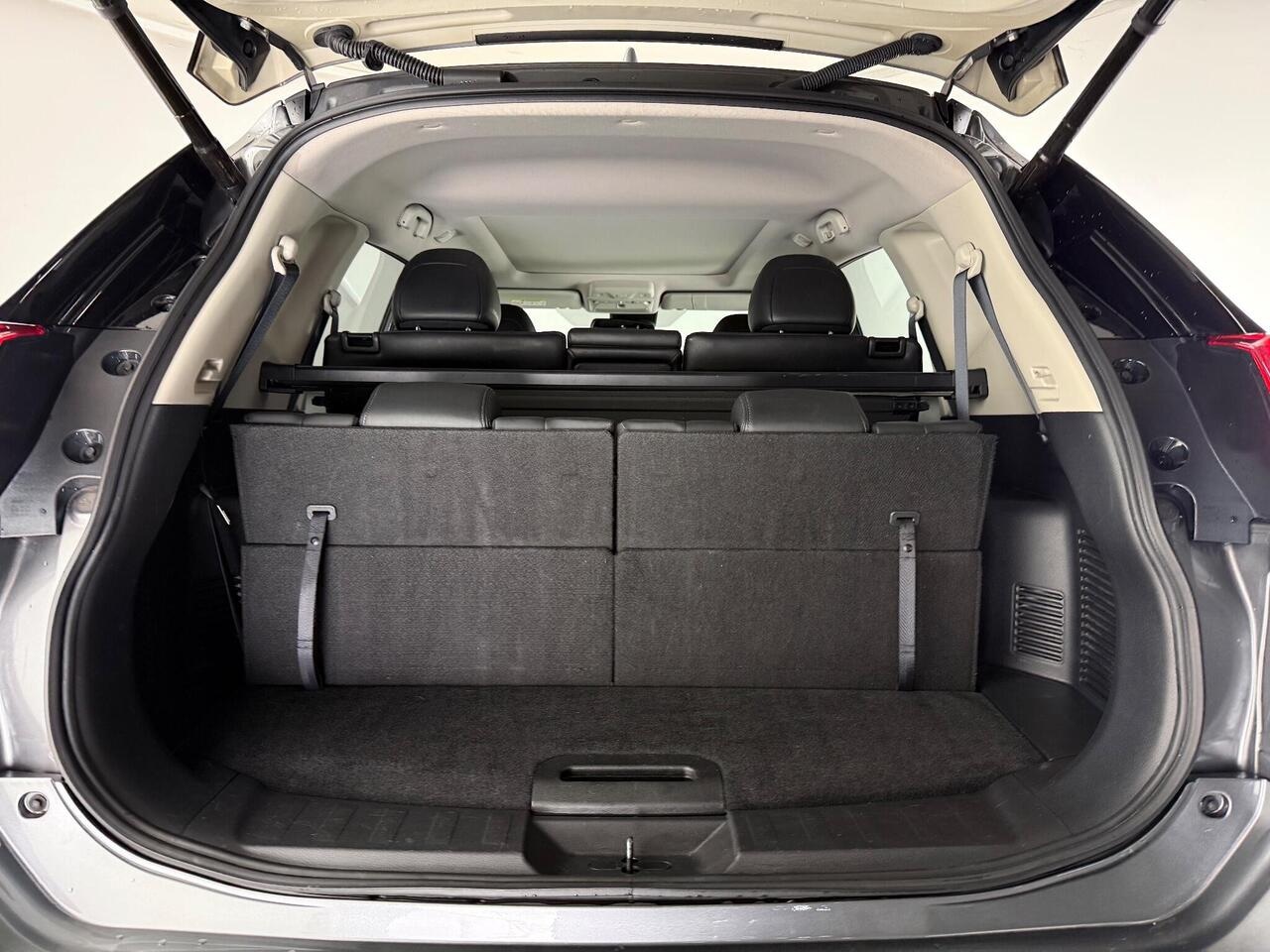 Nissan X-Trail thumbnail Boot