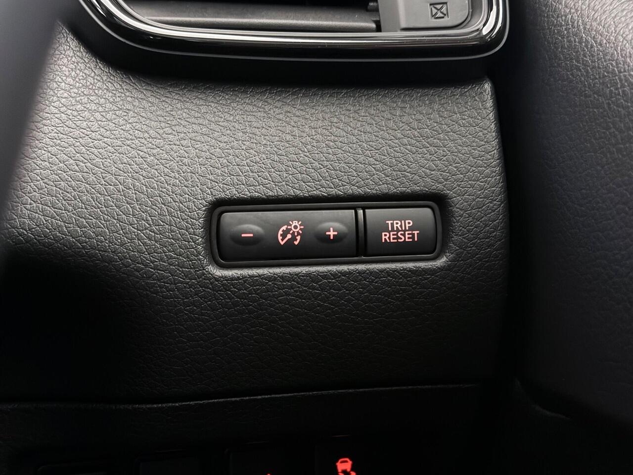 Nissan X-Trail thumbnail Misc Controls
