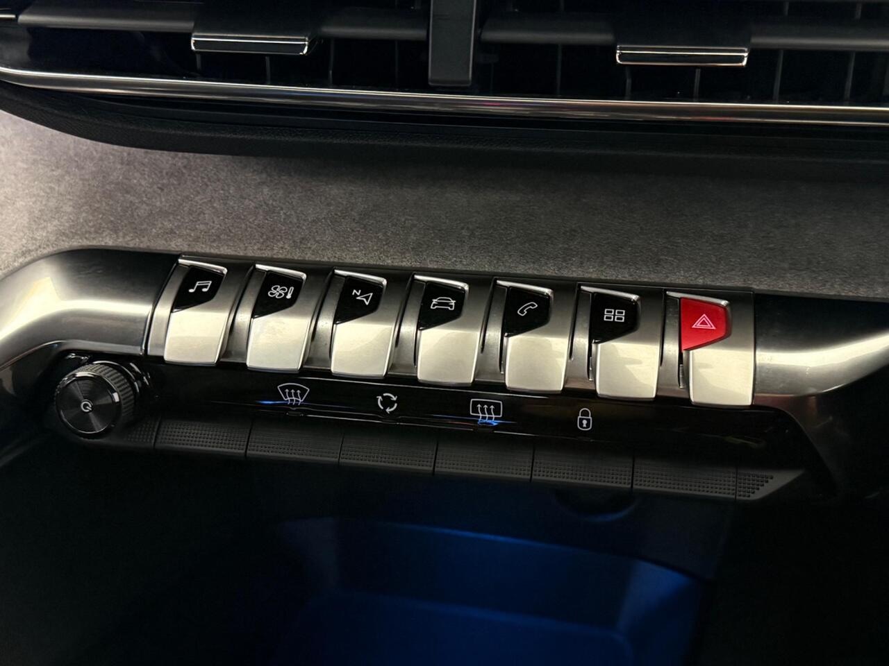 Peugeot 3008 thumbnail Misc Controls