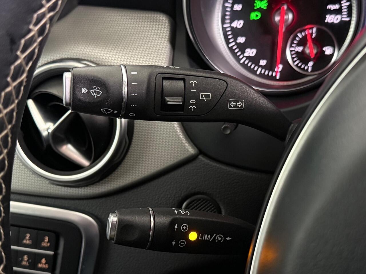 Mercedes-Benz GLA thumbnail Misc Controls