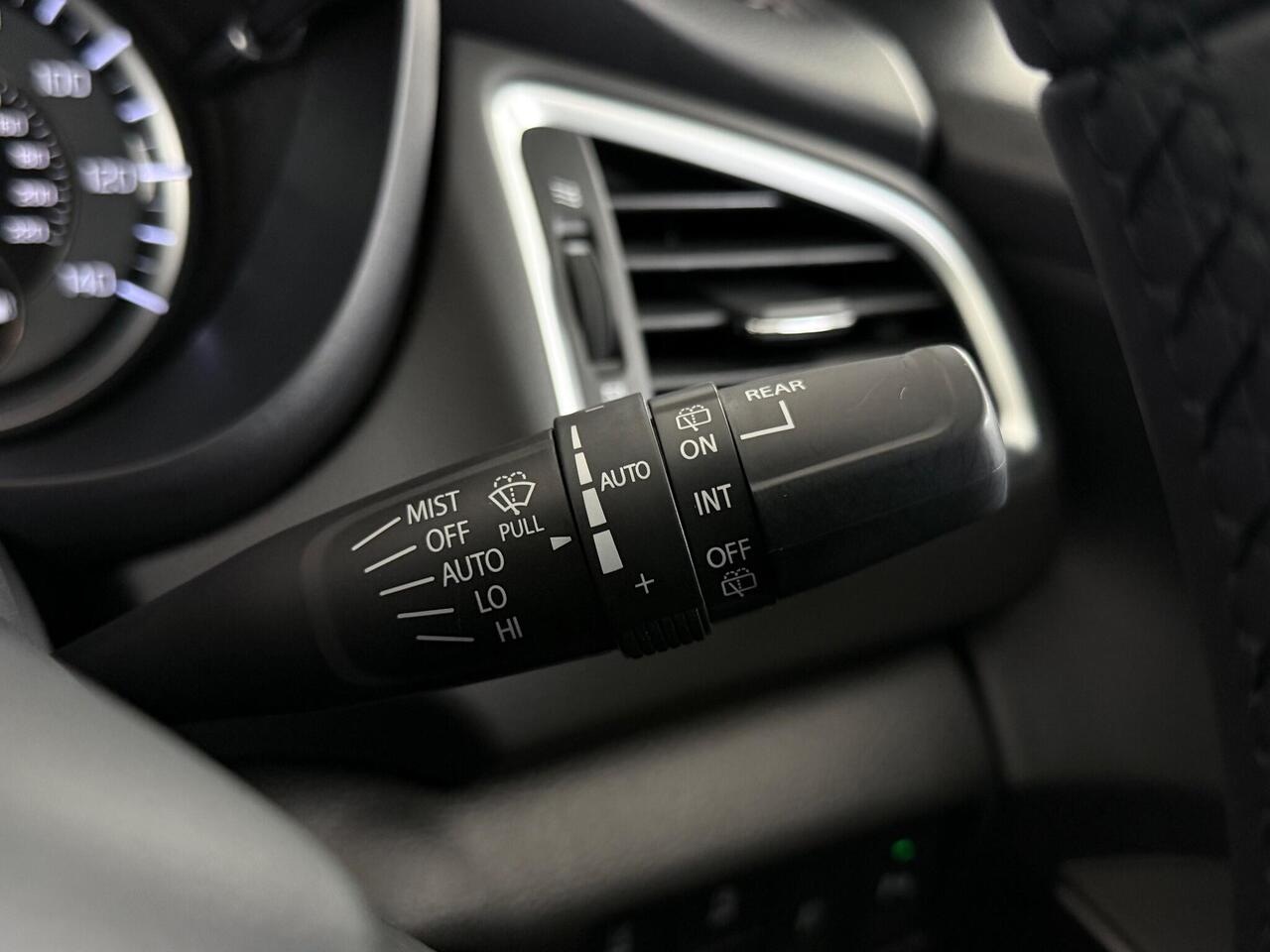 Suzuki S-Cross thumbnail Misc Controls