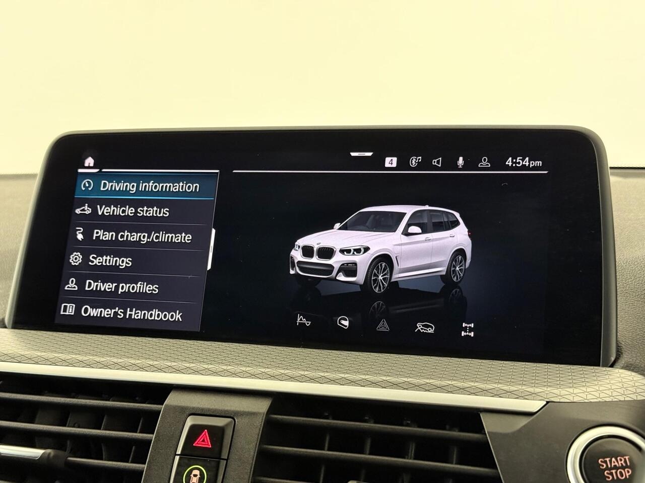 BMW X3 thumbnail Infotainment System