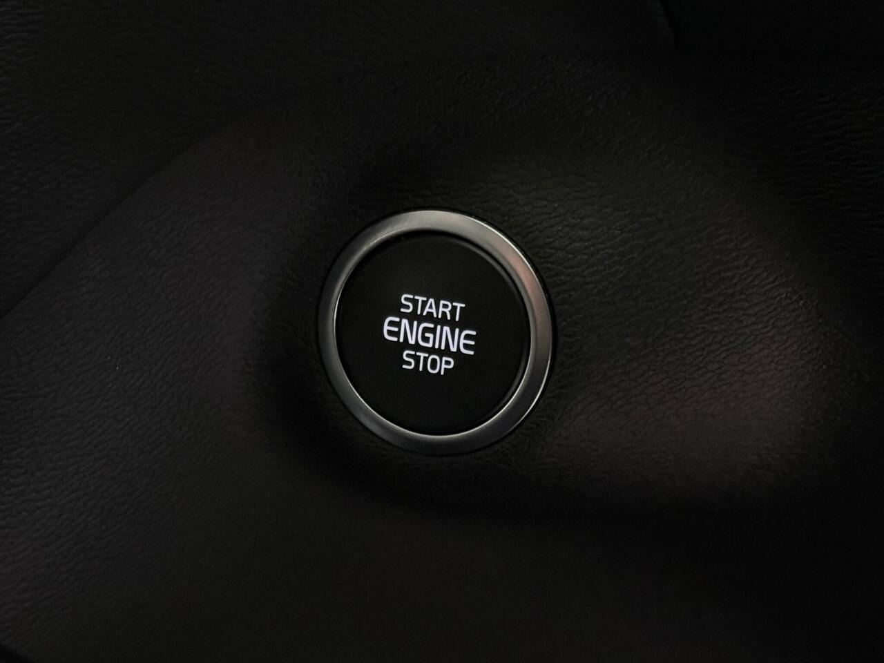 Volvo XC40 thumbnail Promotional Material