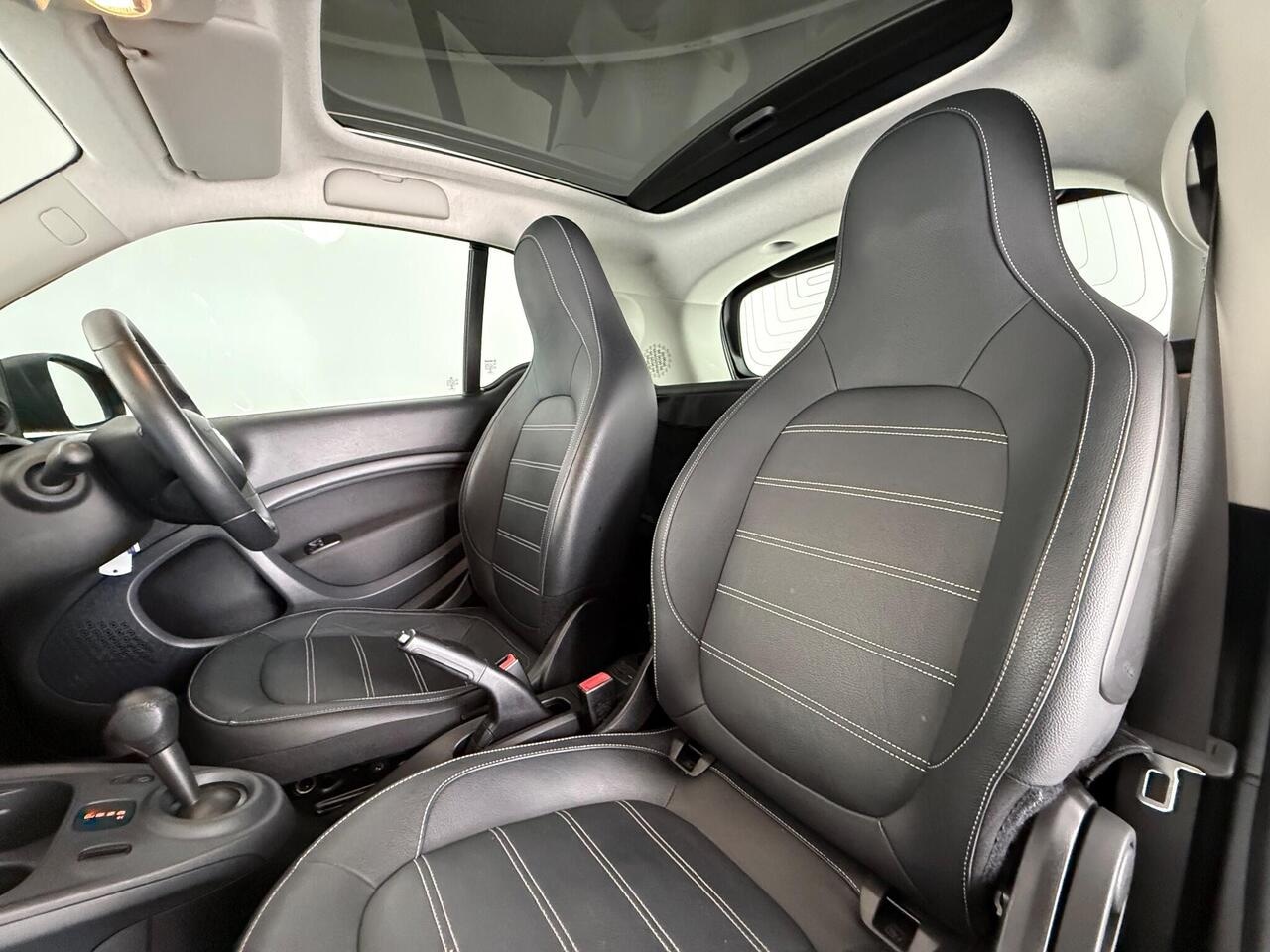 Smart fortwo thumbnail Seat Front Passenger
