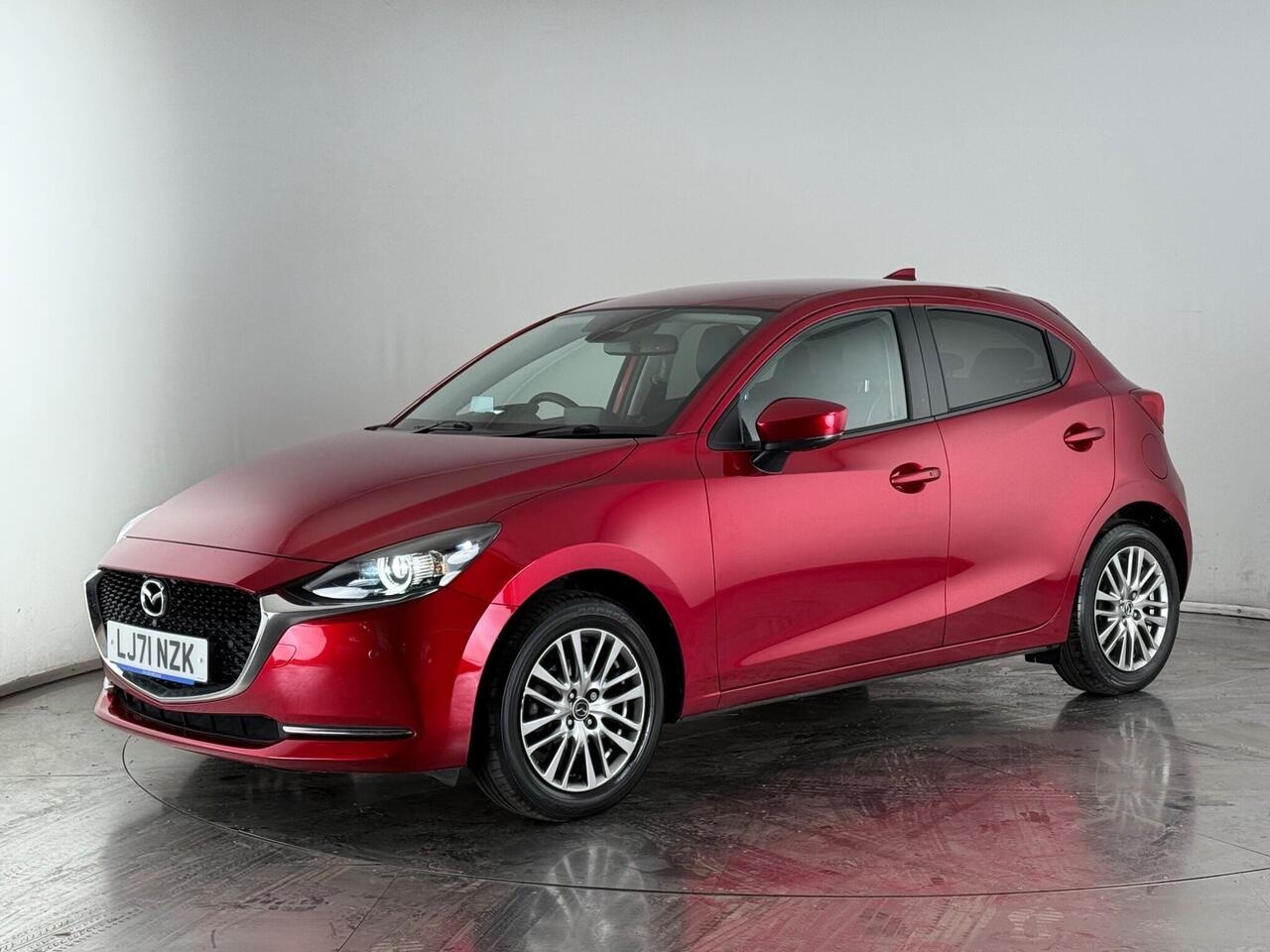 Mazda Mazda2 thumbnail Front Left