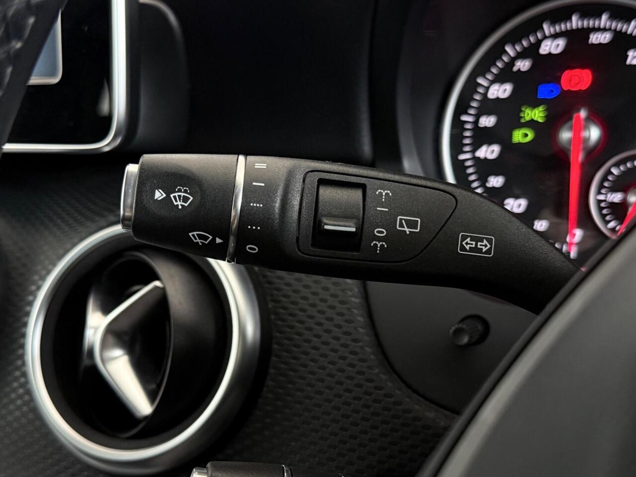Mercedes-Benz A Class thumbnail Misc Controls