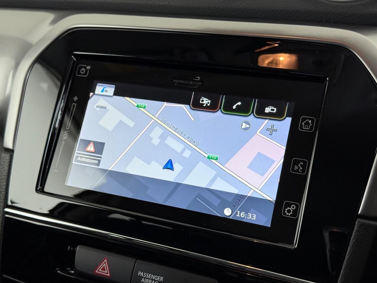 Suzuki Vitara thumbnail Infotainment System
