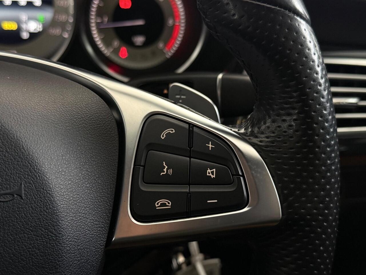 Mercedes-Benz CLS thumbnail Misc Controls