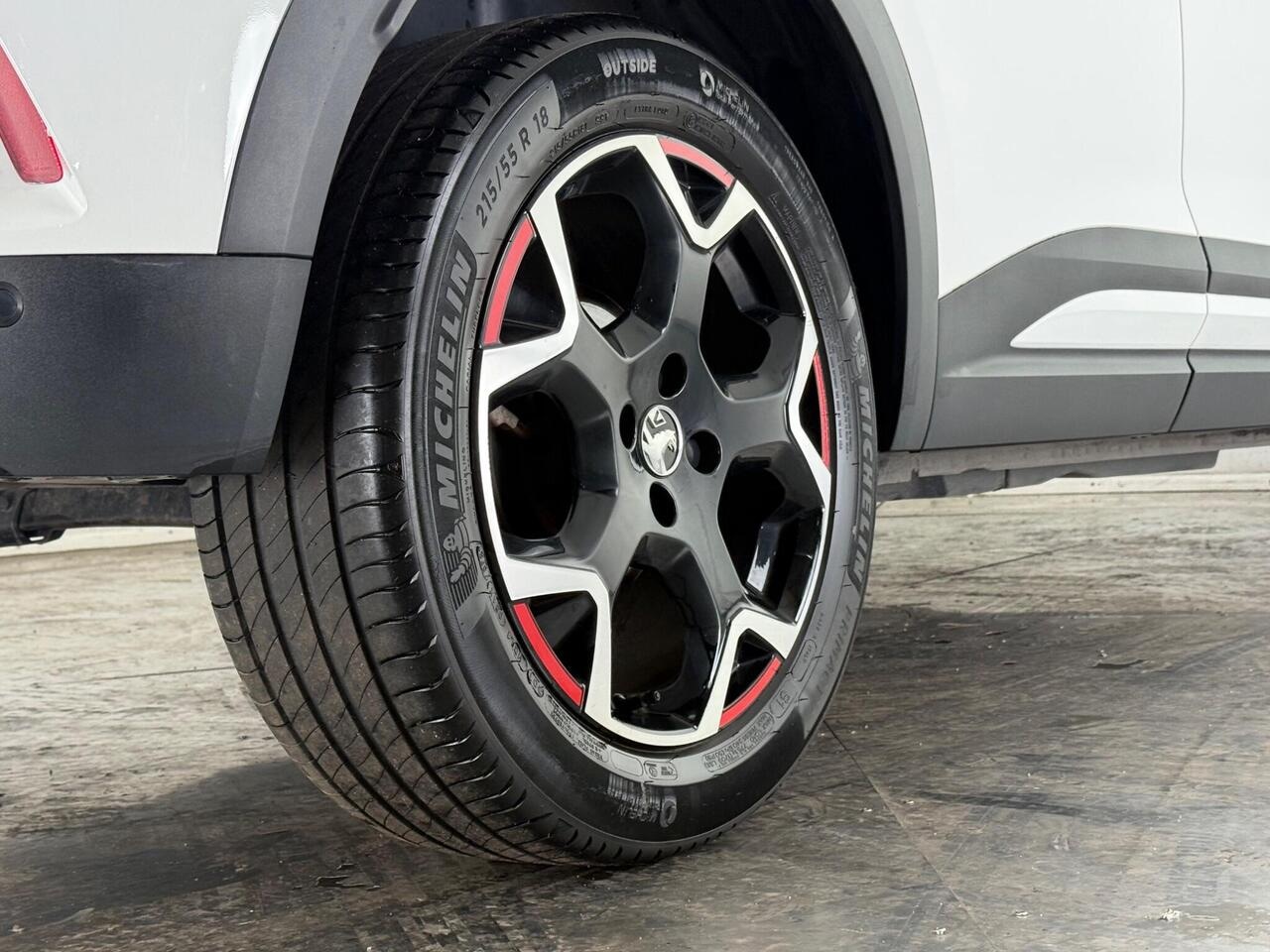 Vauxhall Mokka thumbnail Wheel