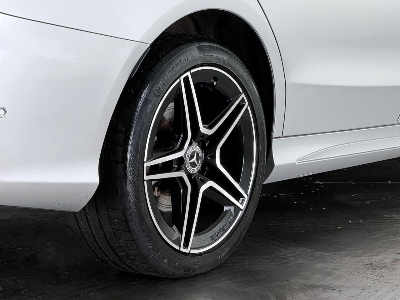 Mercedes-Benz C Class thumbnail Wheel