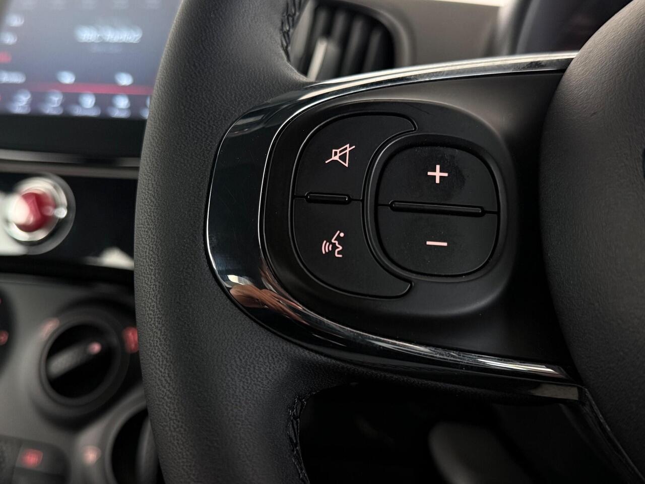 Fiat 500C thumbnail Misc Controls