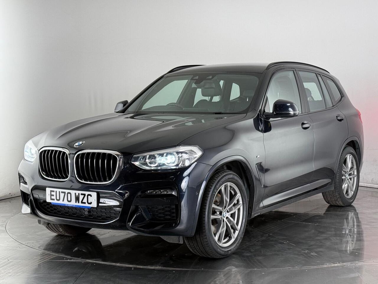 BMW X3 thumbnail Front Left