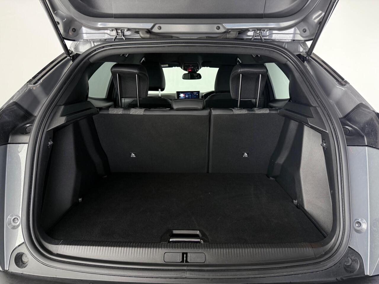 Peugeot 2008 thumbnail Boot