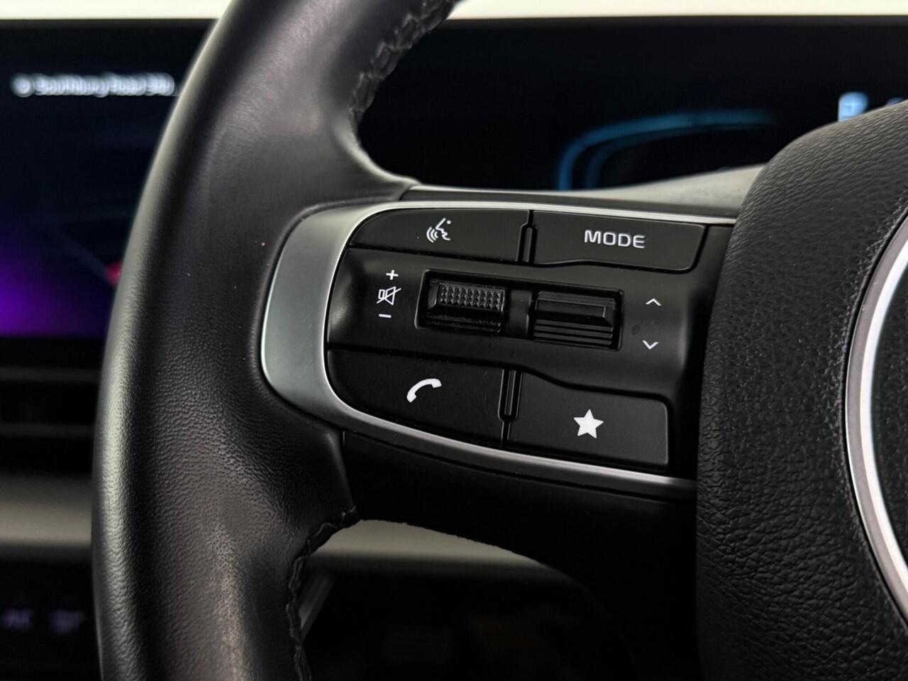 Kia Sportage thumbnail Misc Controls