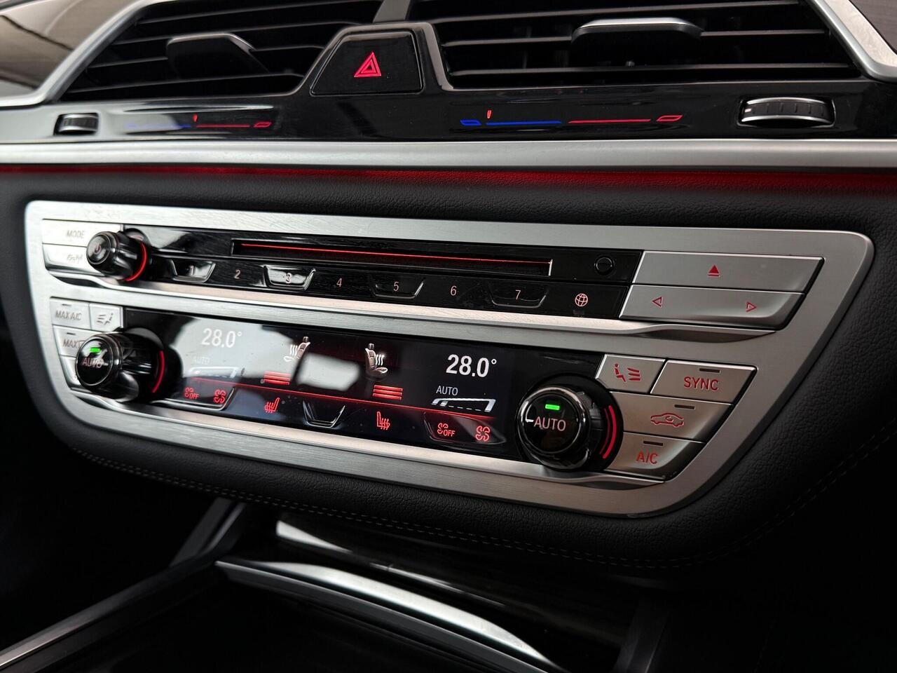 BMW 7 Series thumbnail Infotainment System