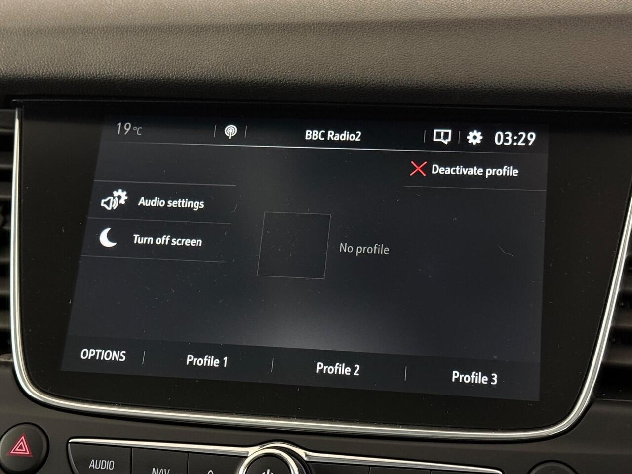 Vauxhall Grandland X thumbnail Infotainment System