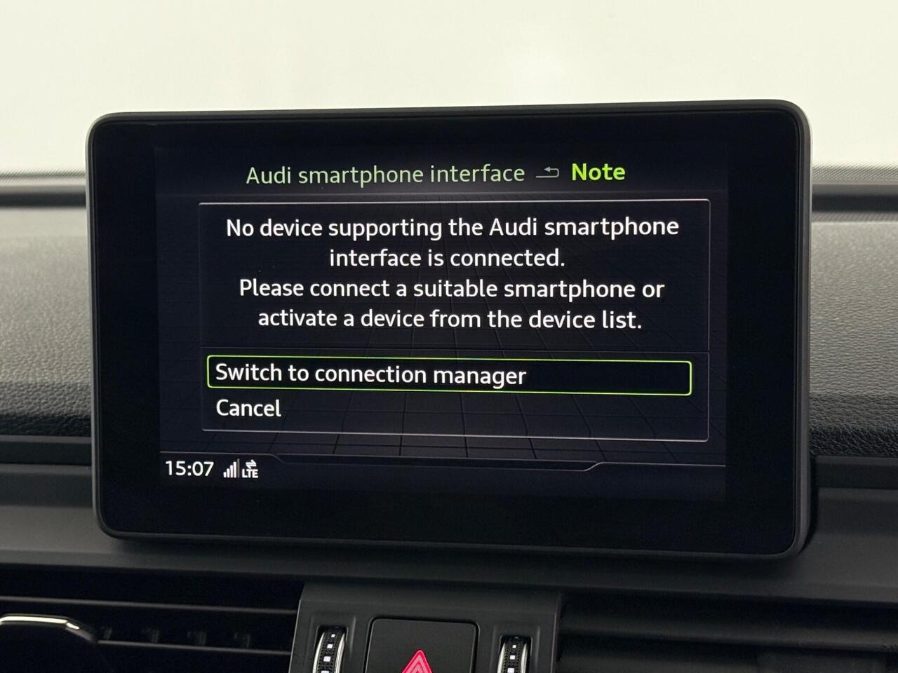 Audi Q5 thumbnail Infotainment System