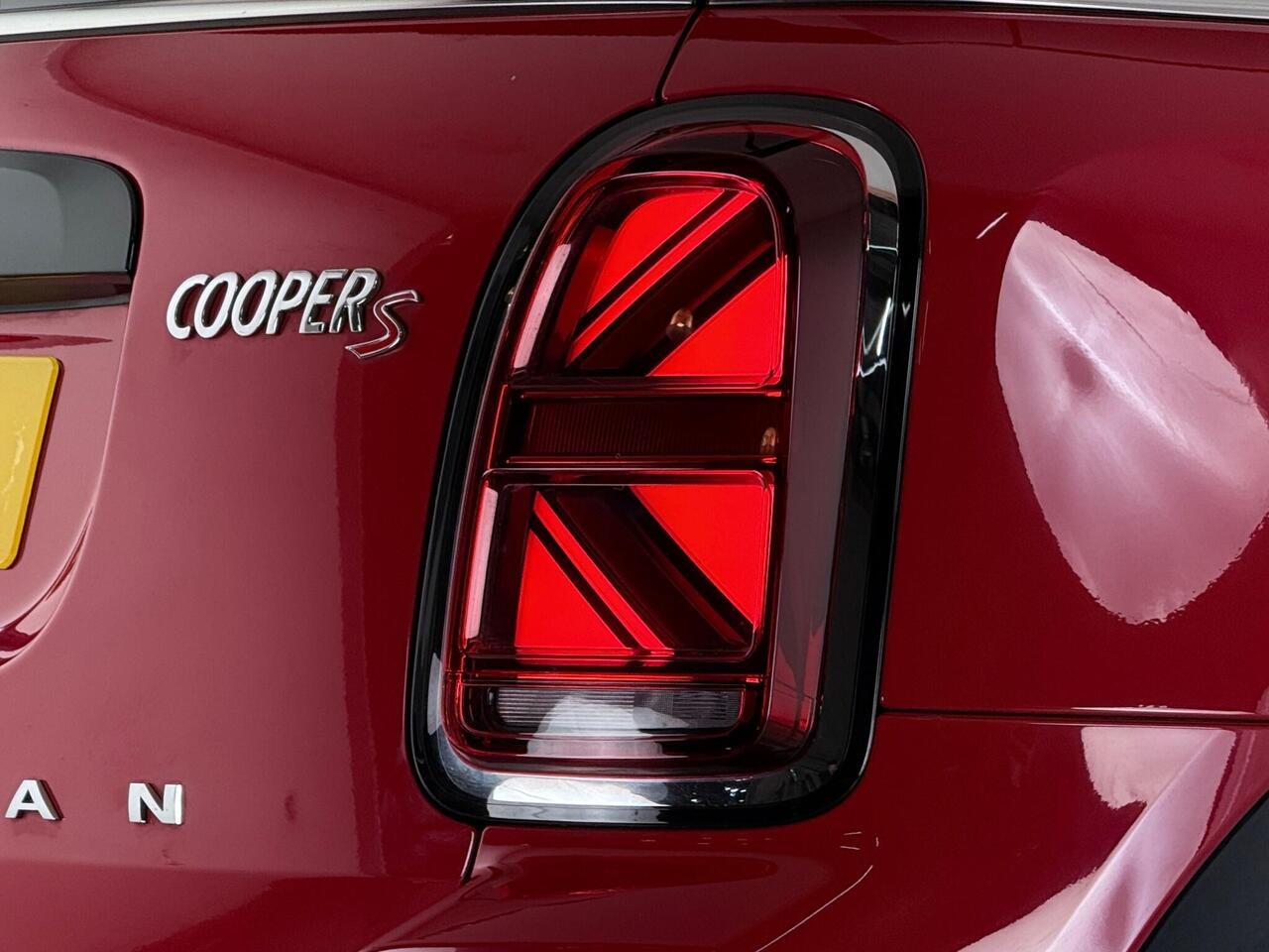 MINI Countryman thumbnail Inconclusive