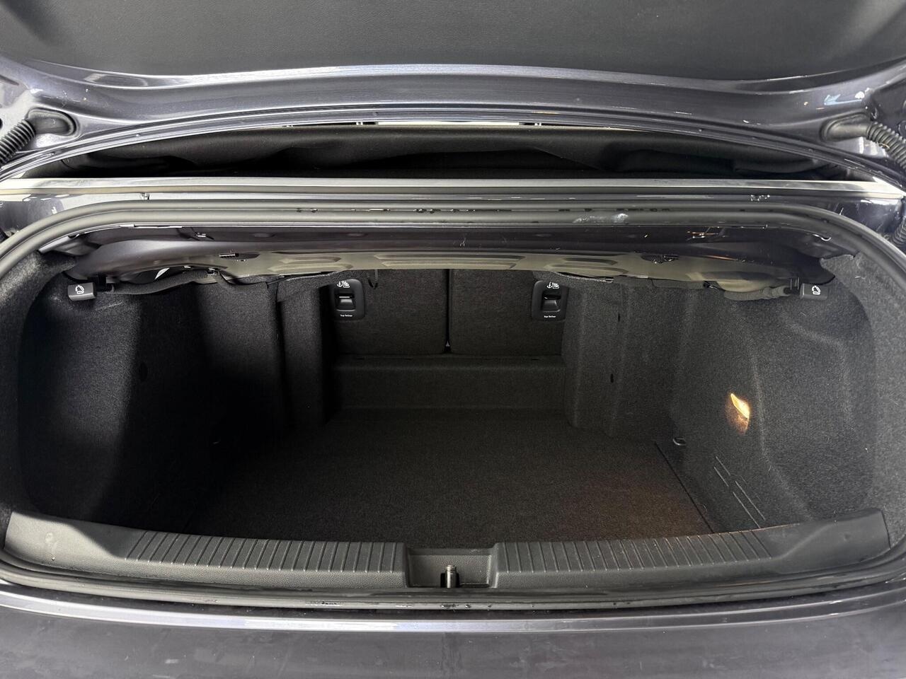 Volkswagen T-Roc thumbnail Boot