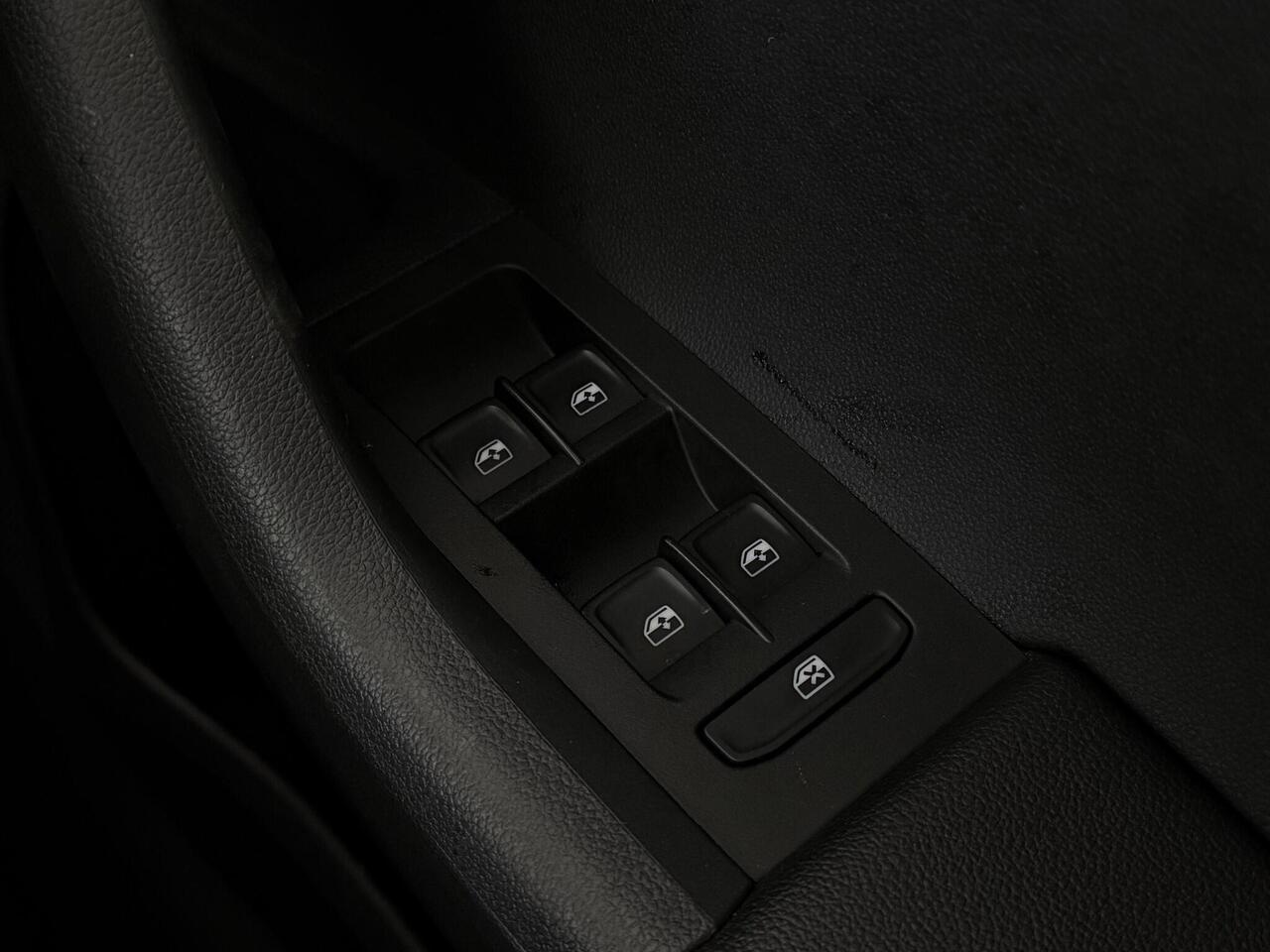Skoda Octavia thumbnail Misc Controls