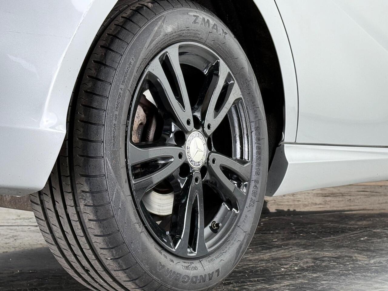 Mercedes-Benz A Class thumbnail Wheel