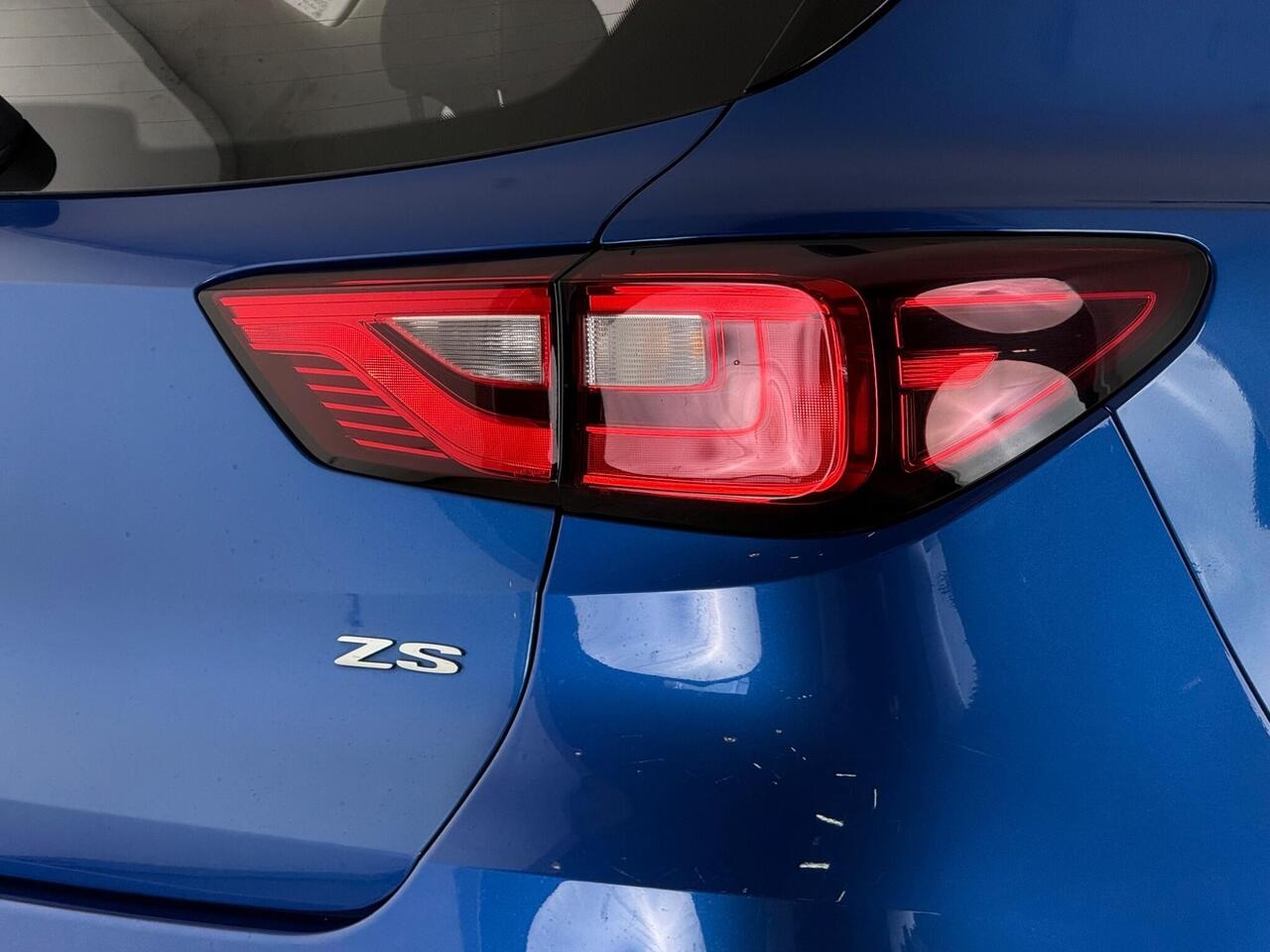 MG MG ZS thumbnail Lights Rear