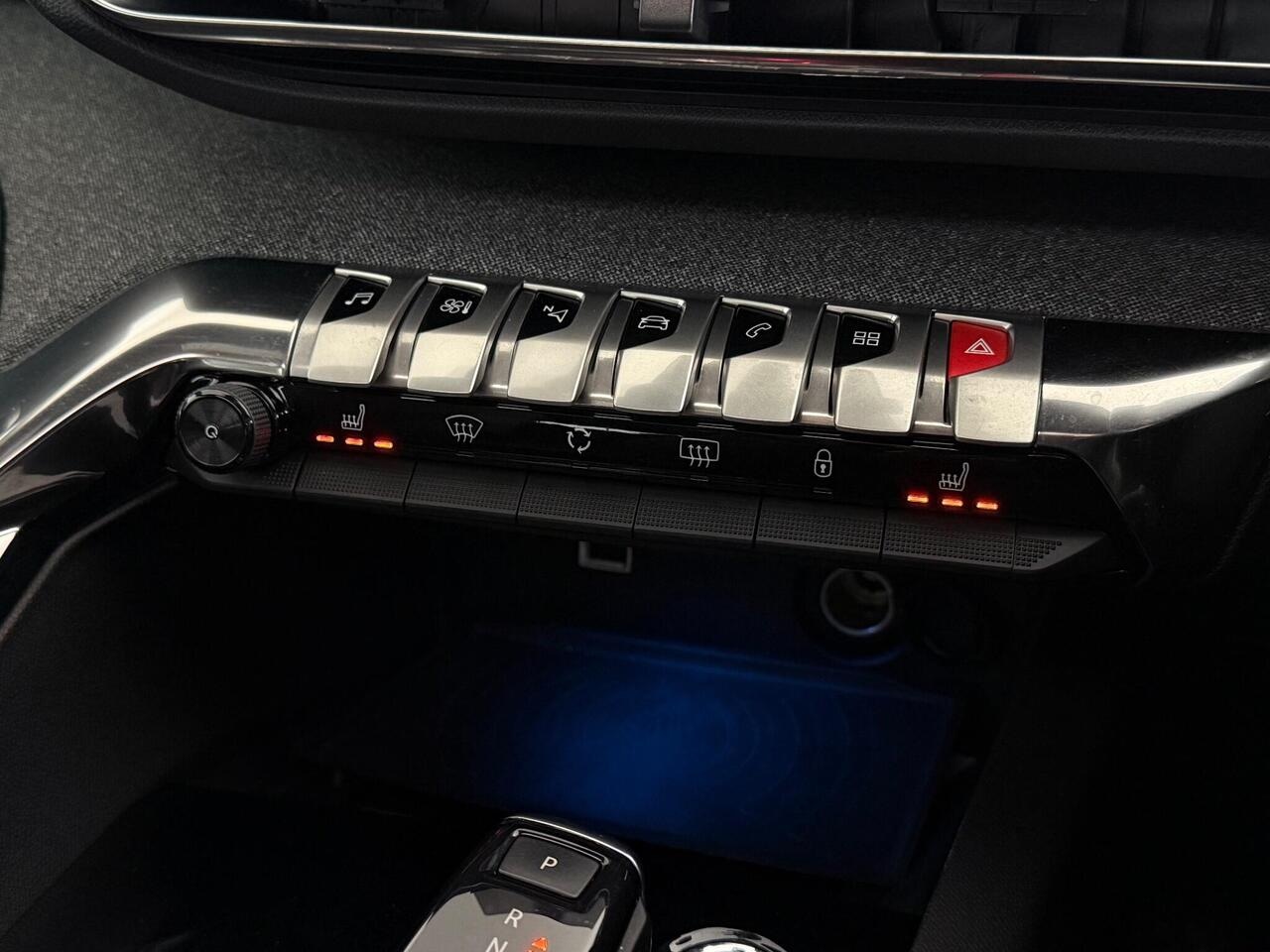 Peugeot 5008 thumbnail Misc Controls