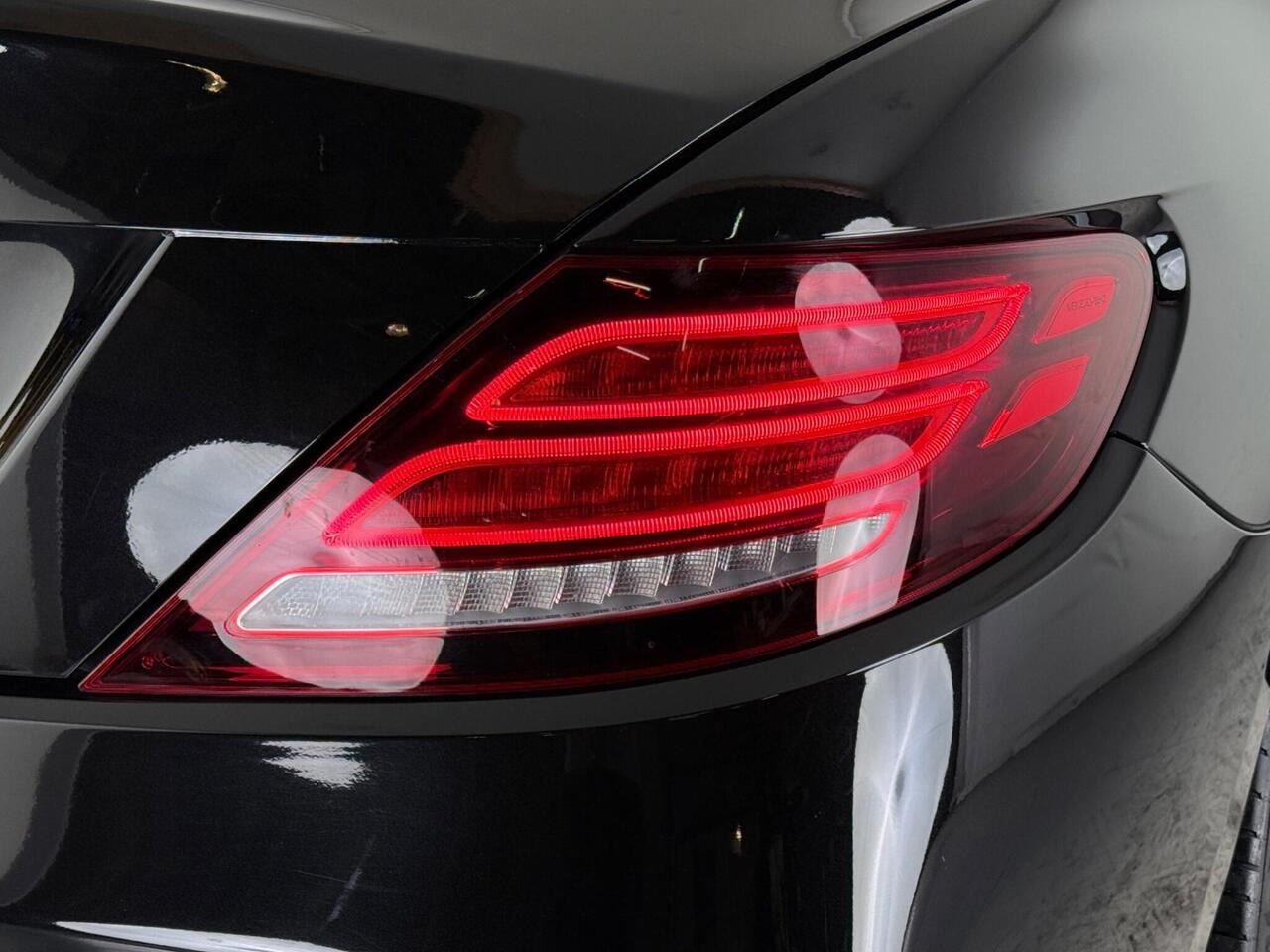 Mercedes-Benz SLC thumbnail Lights Rear