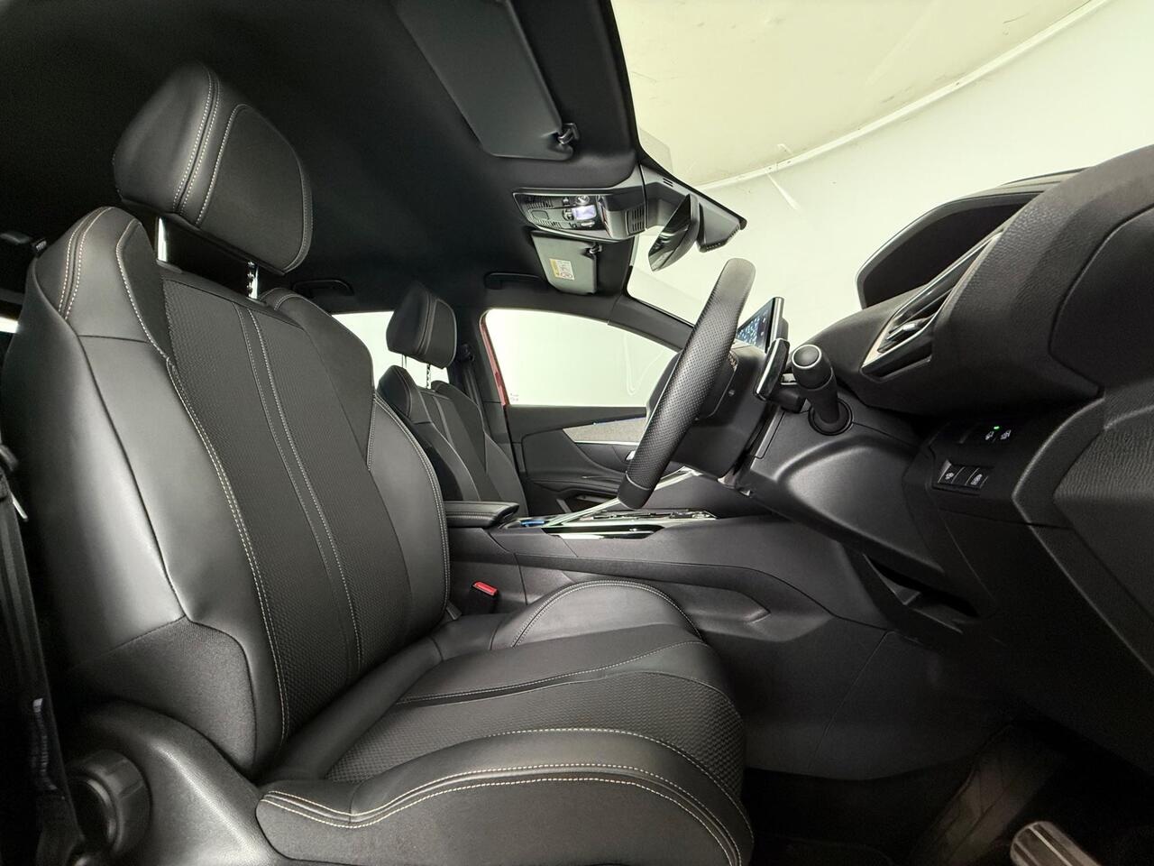 Peugeot 3008 thumbnail Seat Driver