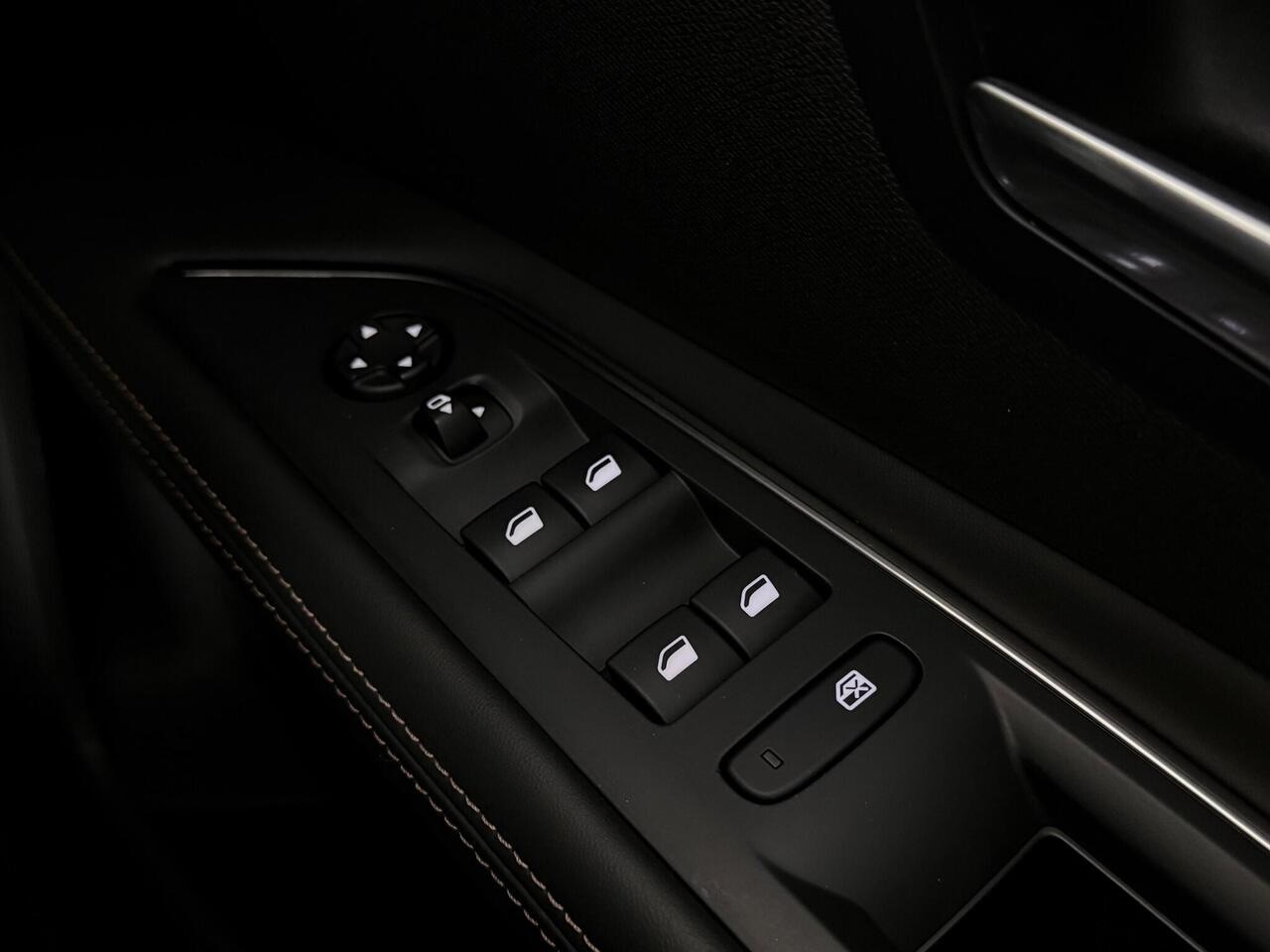 Peugeot 3008 thumbnail Misc Controls