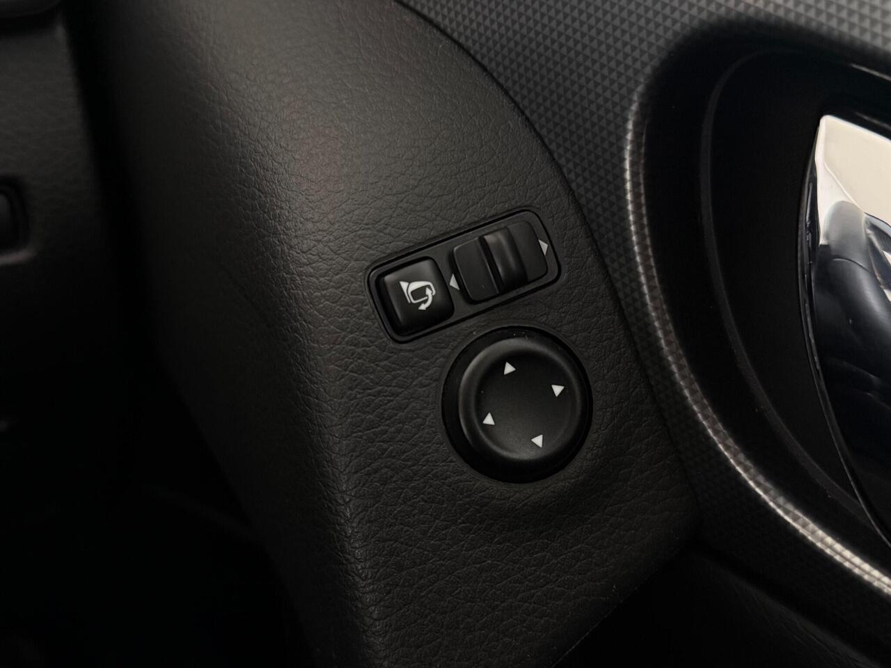 Nissan Qashqai thumbnail Misc Controls