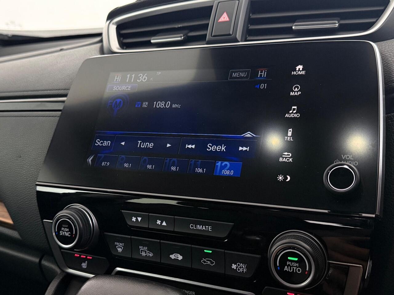 Honda CR-V thumbnail Infotainment System