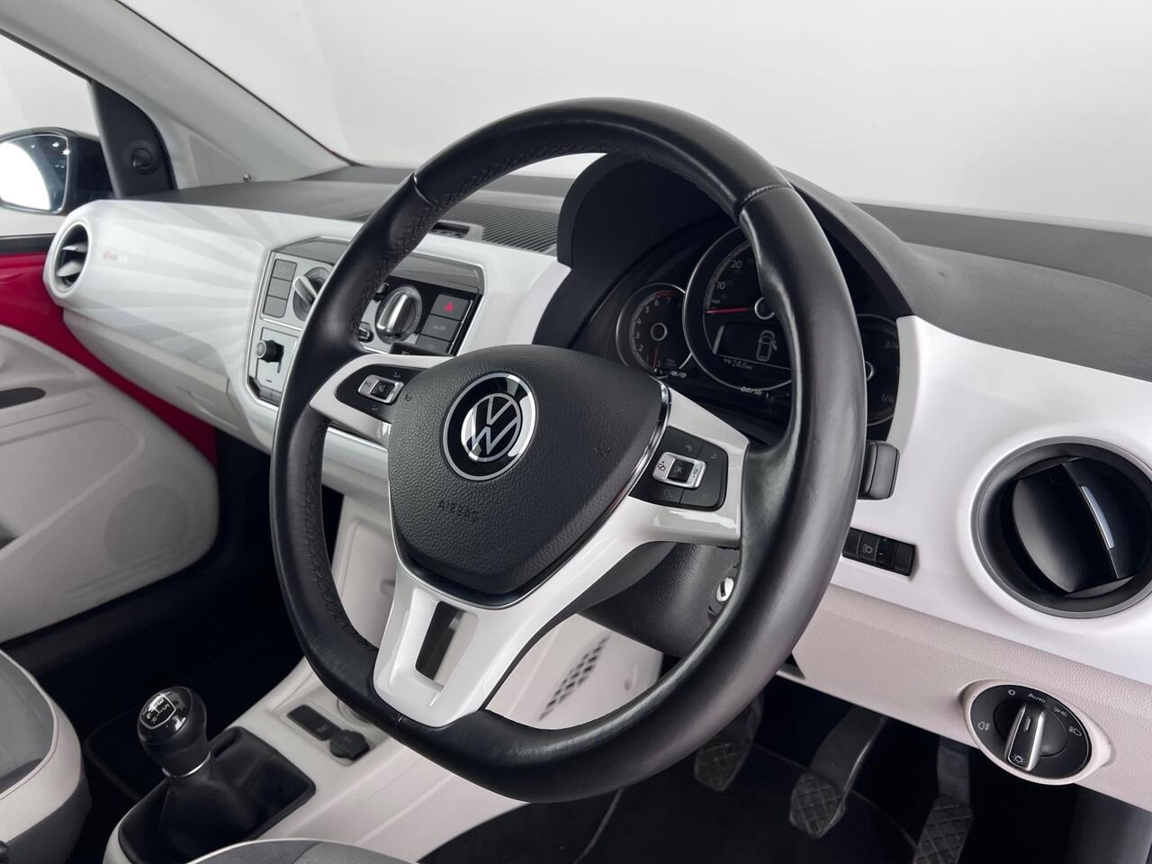 Volkswagen up! thumbnail Inconclusive