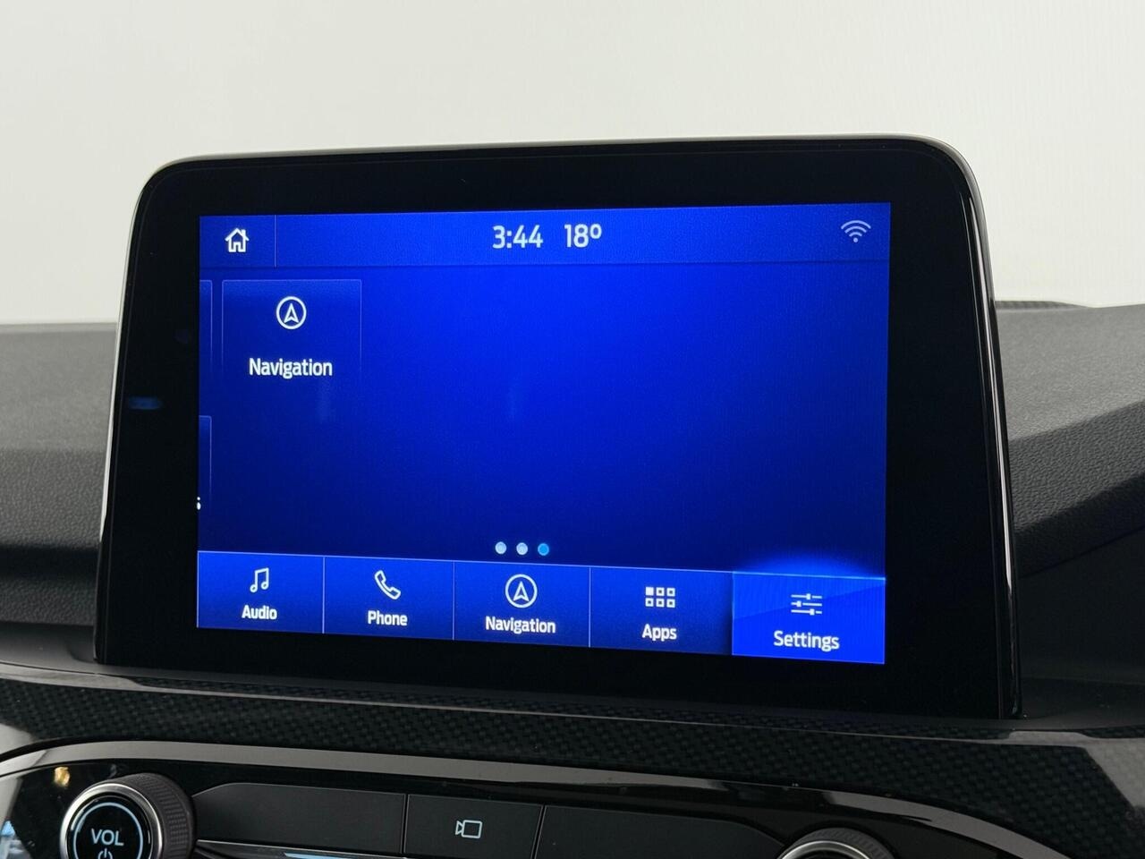 Ford Kuga thumbnail Infotainment System