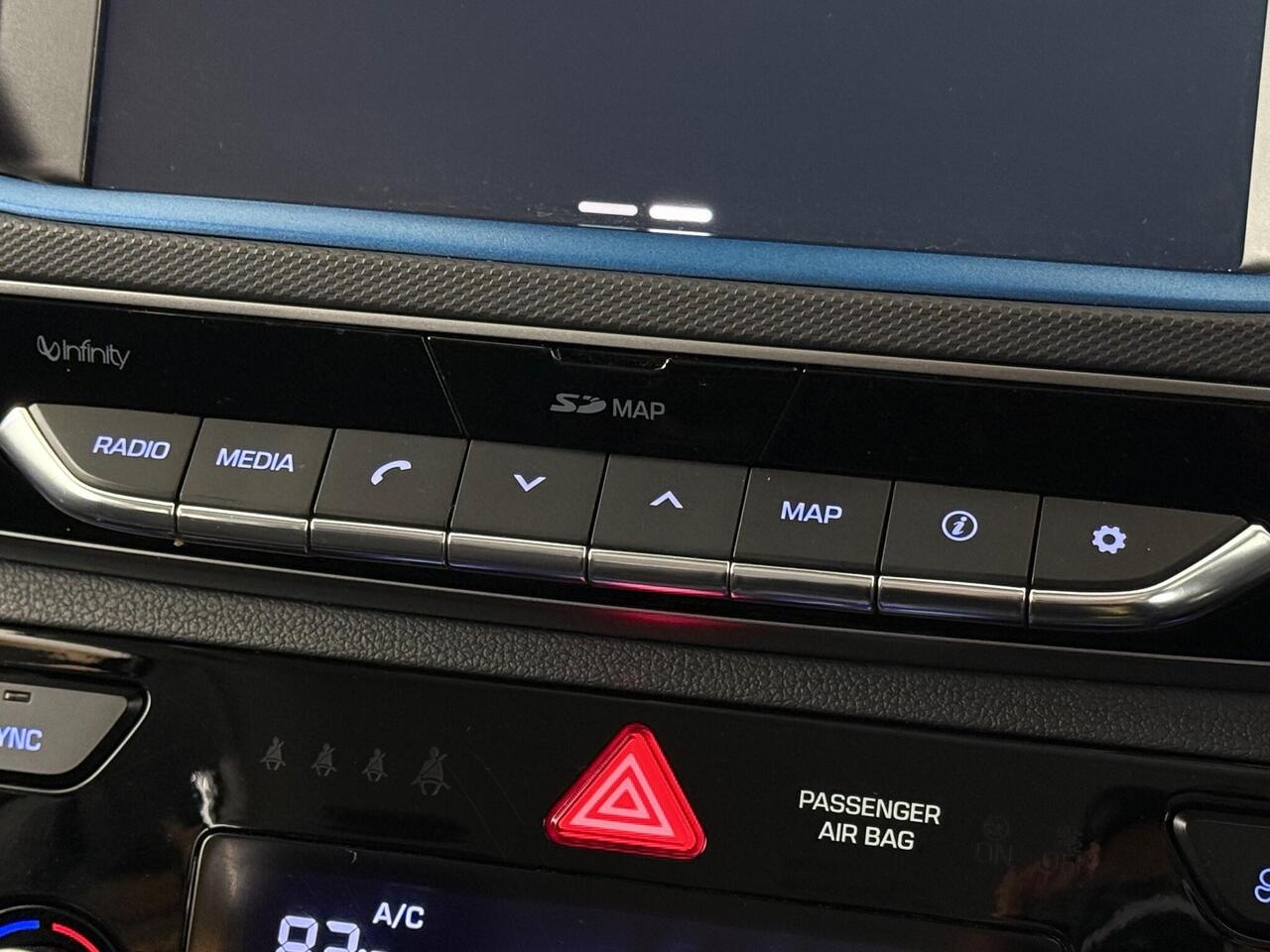 Hyundai IONIQ thumbnail Misc Controls