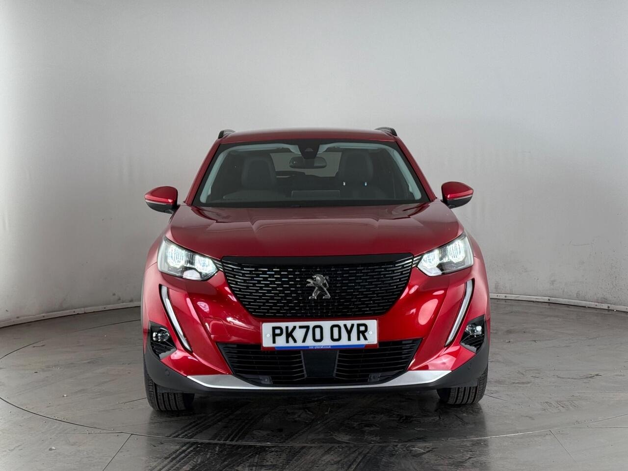 Peugeot 2008 thumbnail Front