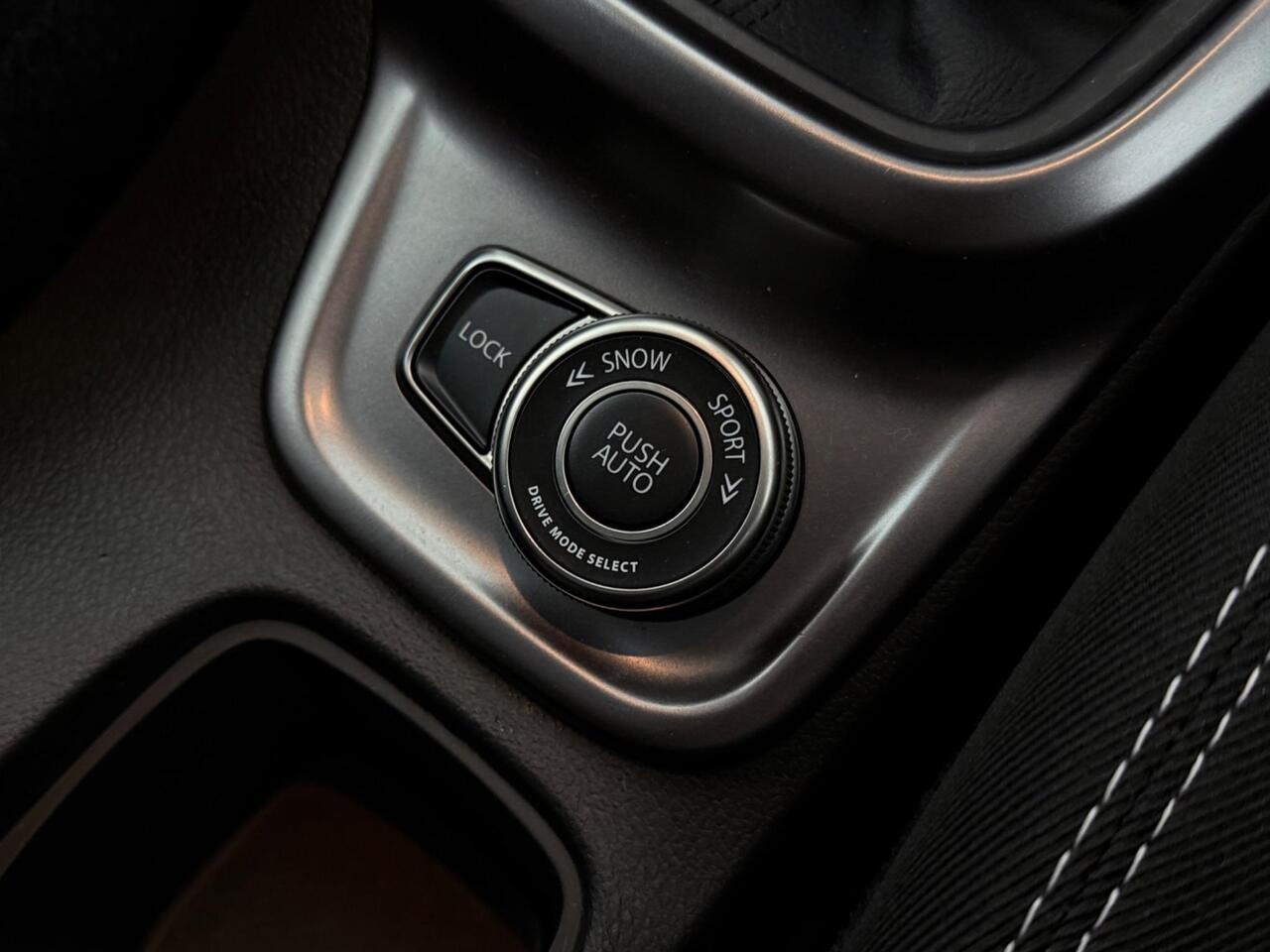 Suzuki Vitara thumbnail Misc Controls