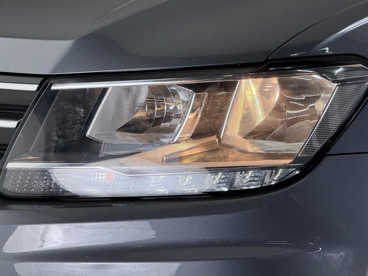 Volkswagen Tiguan Allspace thumbnail Lights Front
