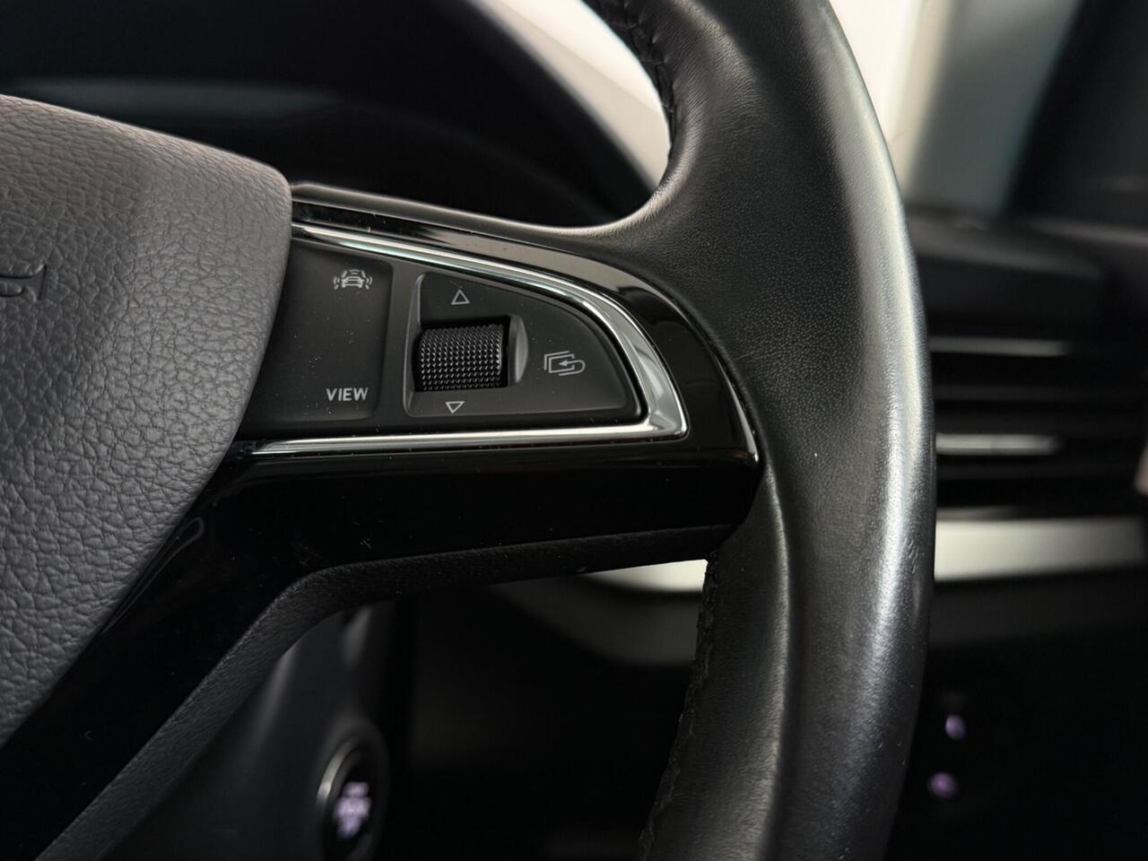 Skoda Kamiq thumbnail Misc Controls