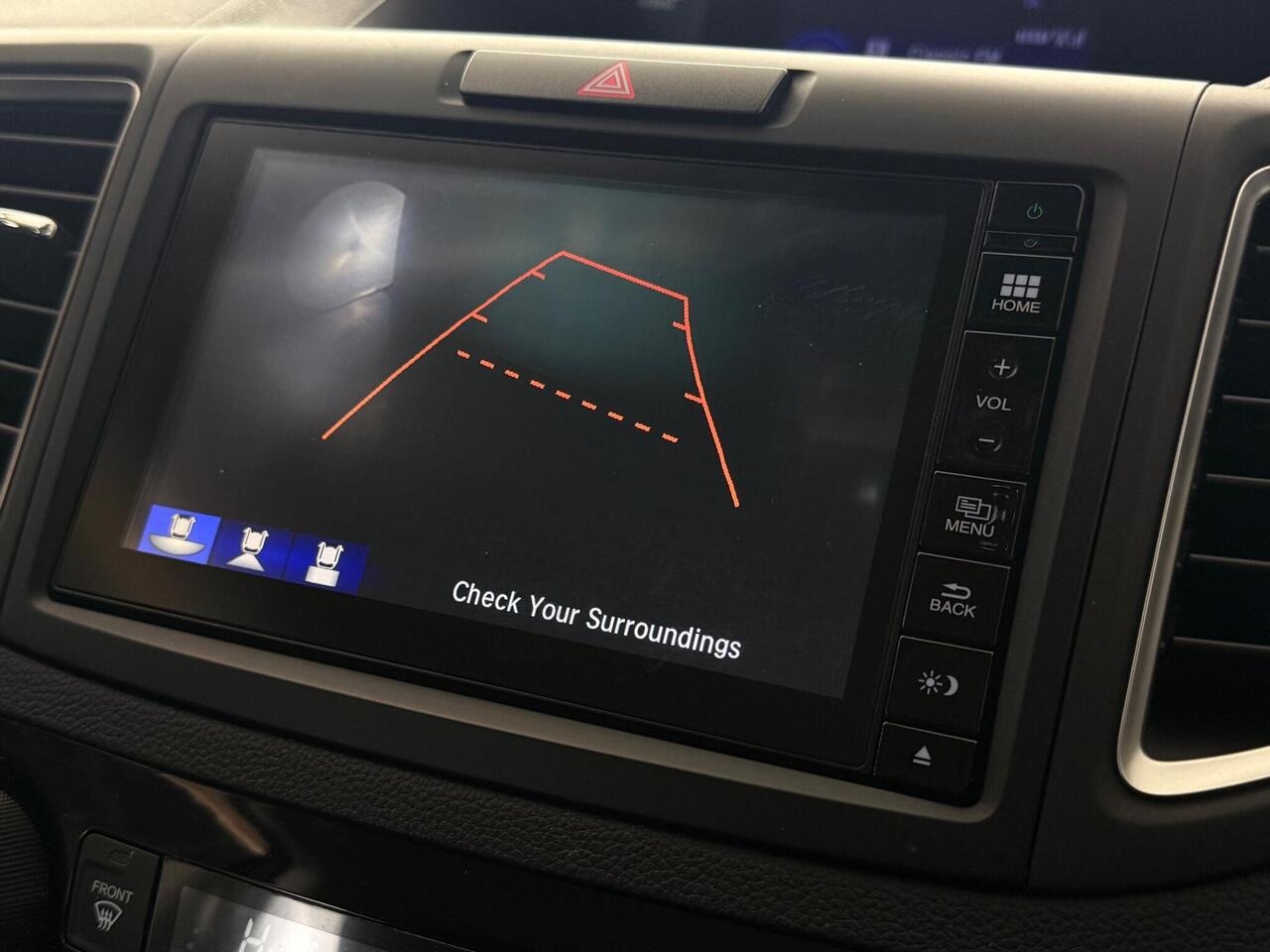 Honda CR-V thumbnail Infotainment System