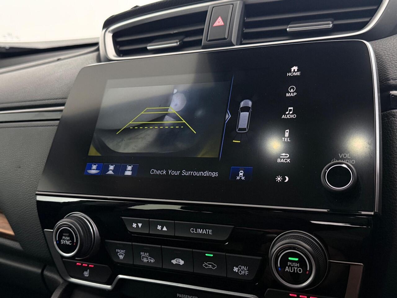 Honda CR-V thumbnail Infotainment System