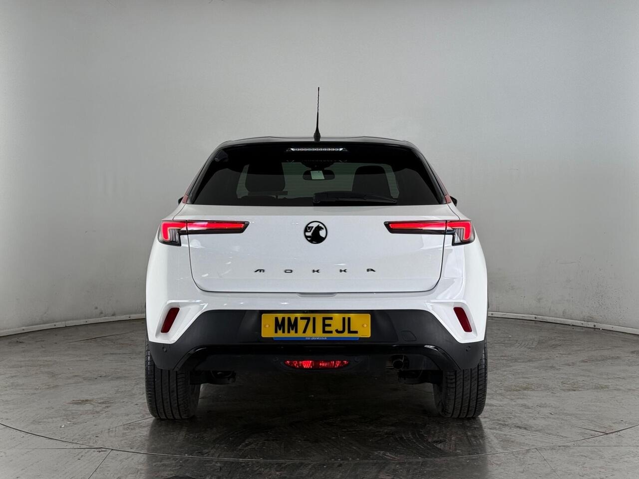 Vauxhall Mokka thumbnail Rear