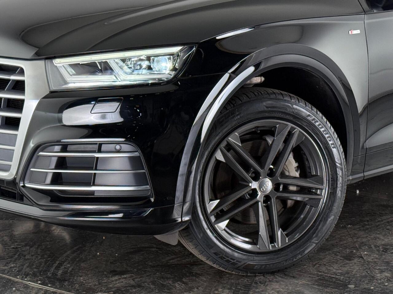Audi Q5 thumbnail Wheel