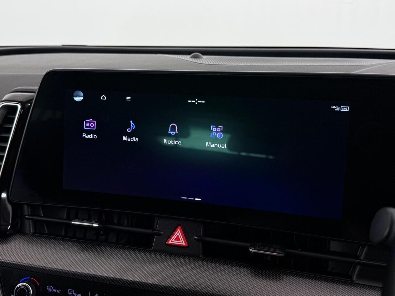 Kia Sportage thumbnail Infotainment System