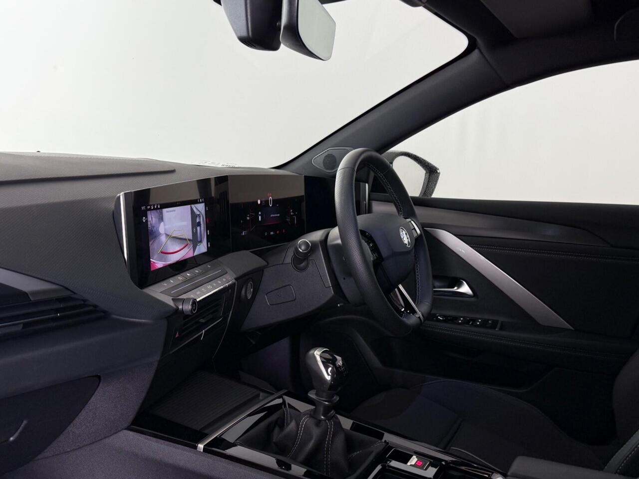 Vauxhall Astra thumbnail Interior Front