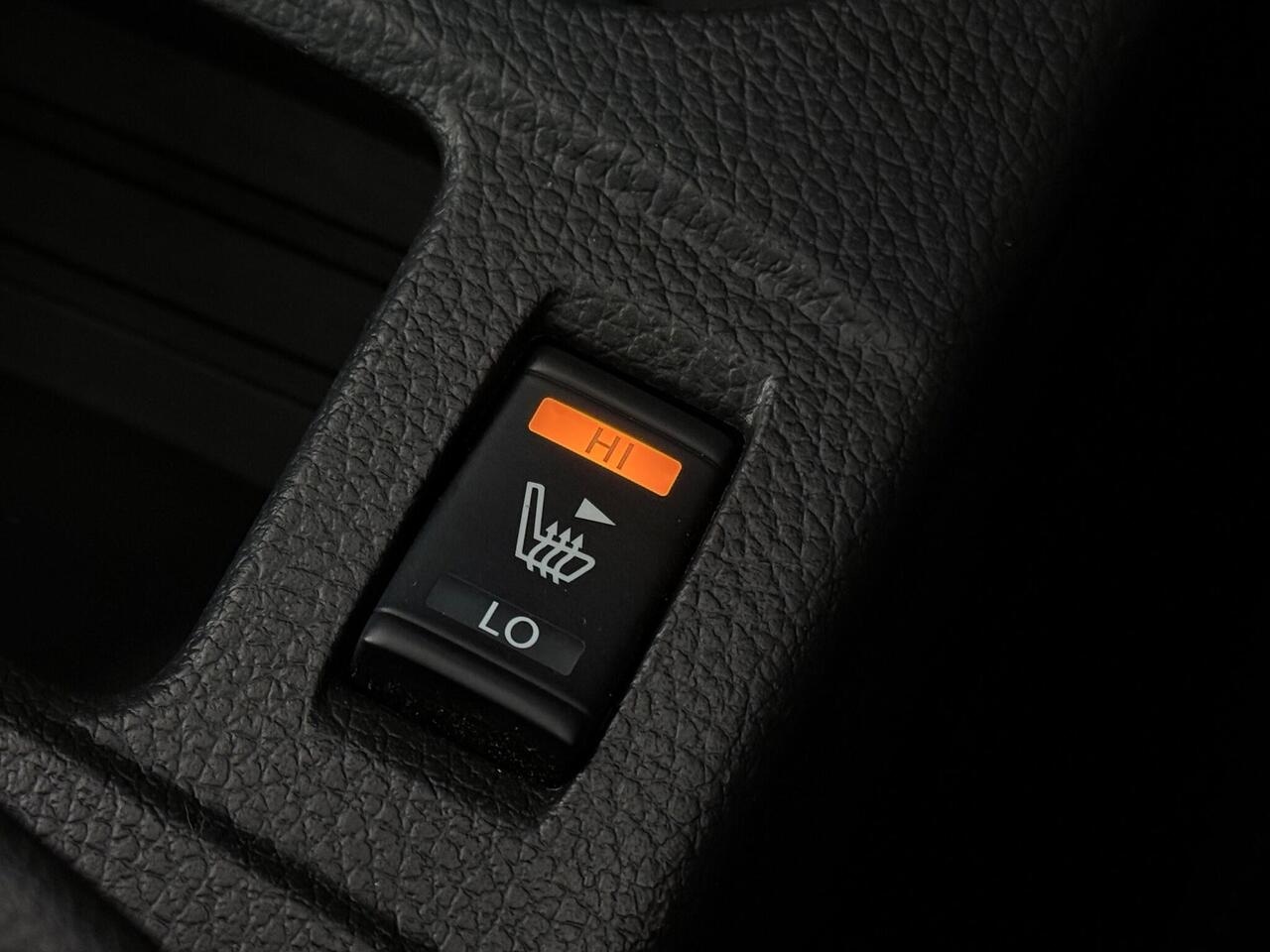 Nissan Qashqai thumbnail Misc Controls