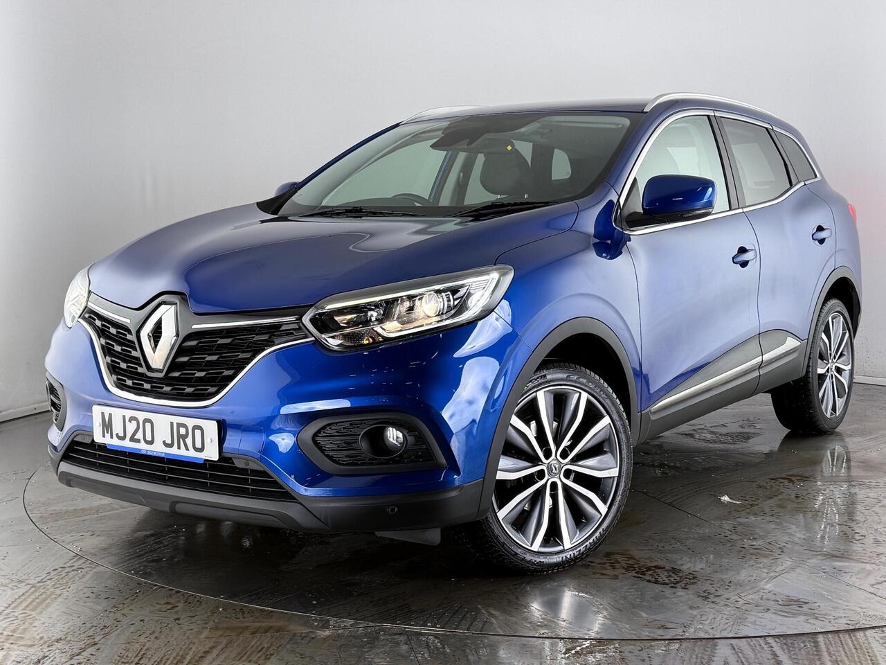 Renault Kadjar thumbnail Front Left