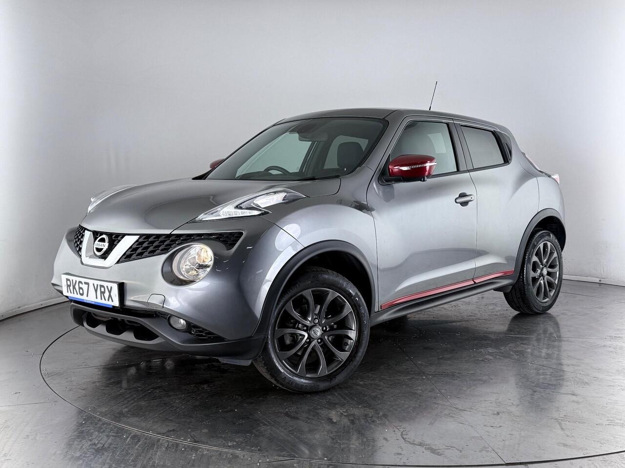 Nissan Juke thumbnail Front Left