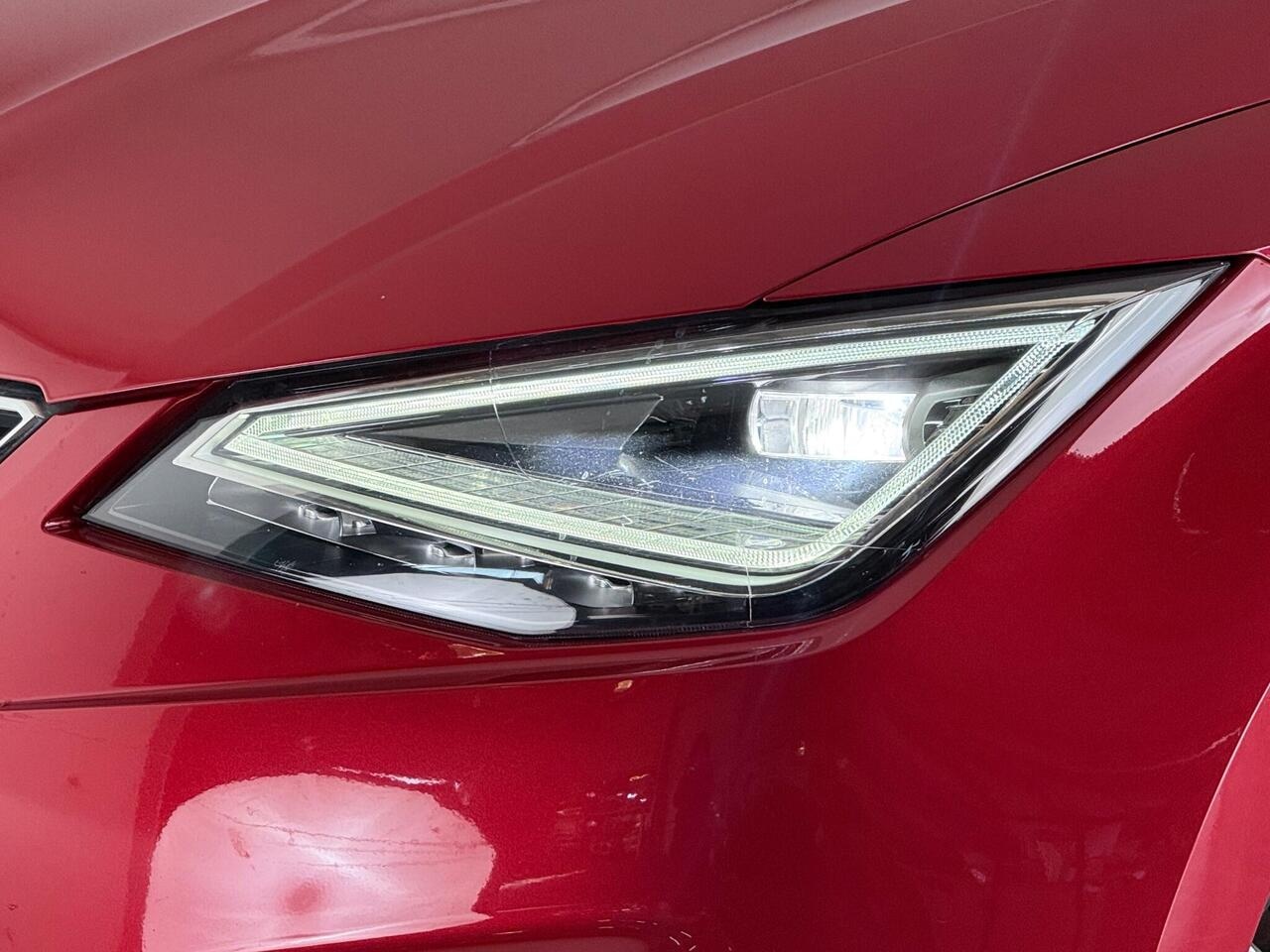 SEAT Ibiza thumbnail Lights Front