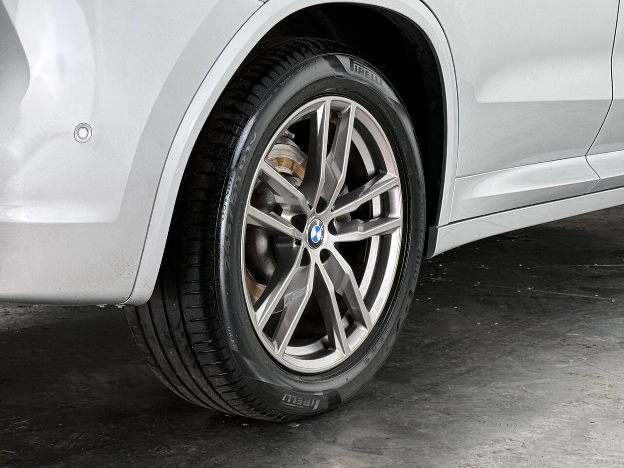 BMW X3 thumbnail Wheel